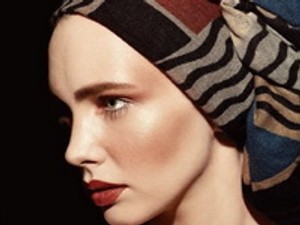 Srej Zsófi megmutatja, hogyan kell pózolni