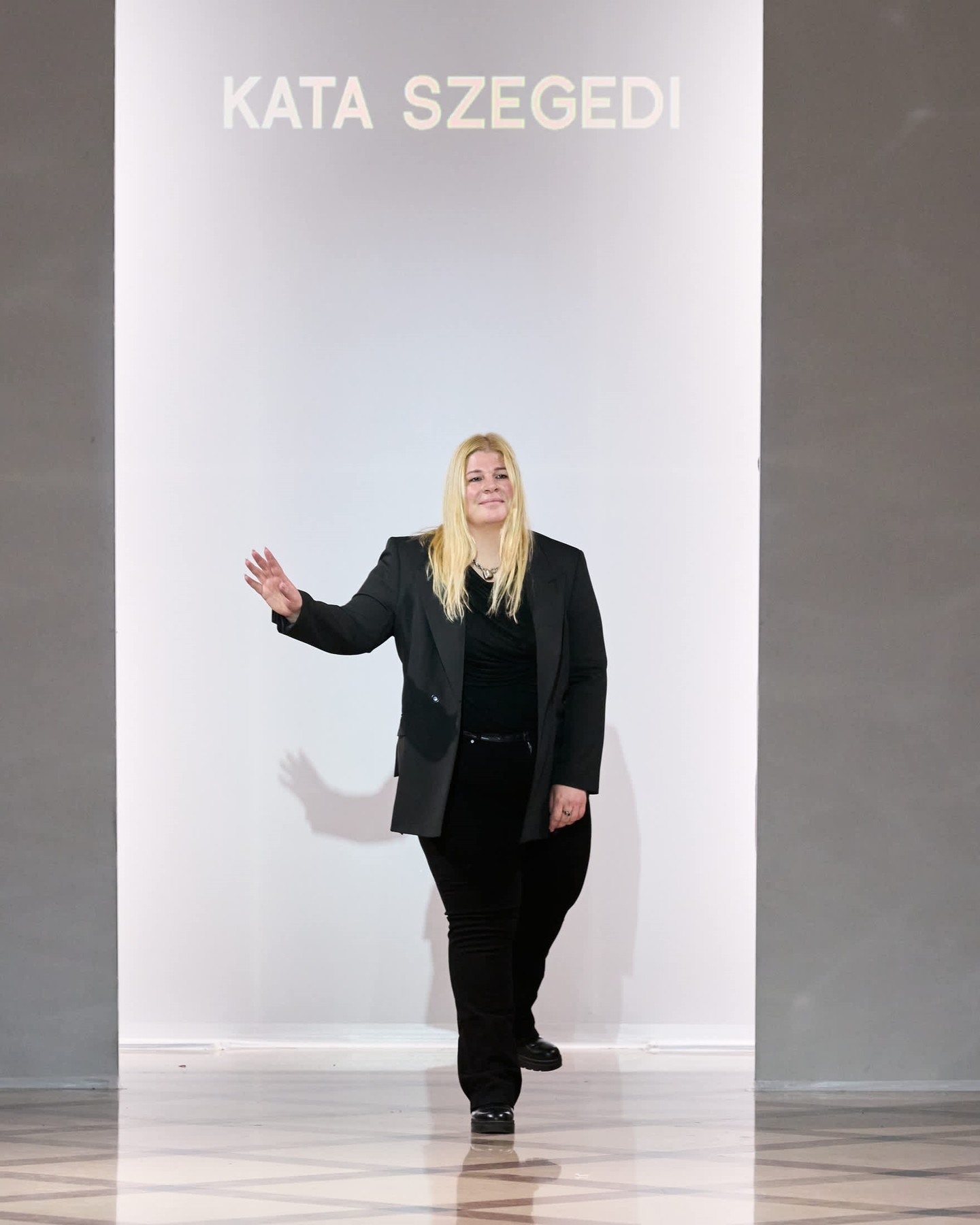 KATASZEGEDI 2025-2026 őszi-téli kollekció bemutatója a Mercedes-Benz Bucharest Fashion Week-en 