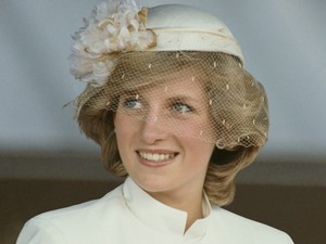 Nem csak Károly, hanem már saját családja is gyötörte Diana hercegnét