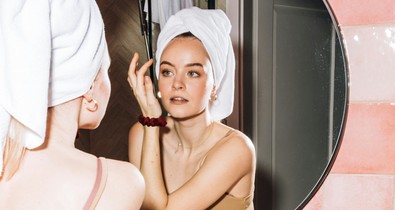 Korábban a gazdagok és híresek kiváltsága volt, ma már mainstream lett a botox - a huszonévesek körében is