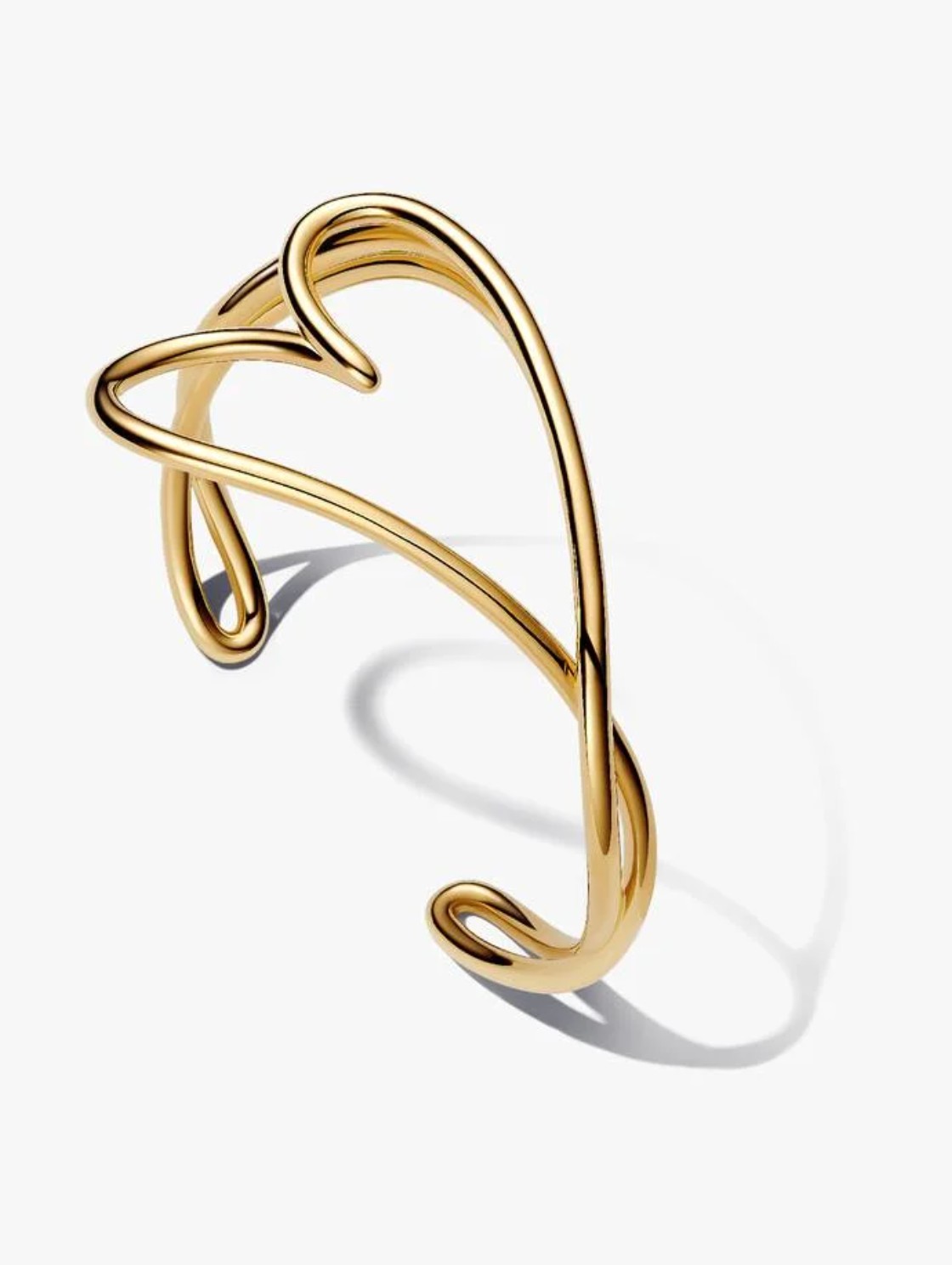 Organikus formájú szív karperec PANDORA 70 500 Ft