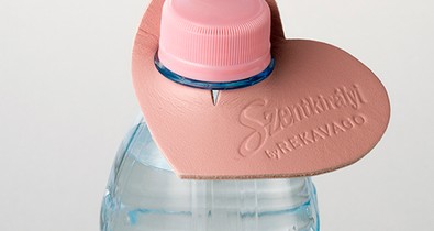 Magyarország egyik legismertebb divattervezője kiegészítőt tervez a Szentkirályinak!