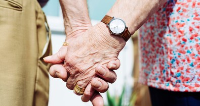 Kutatók megfigyelték, hogy a hosszú házasságban élő pároknál minden egyes negatív interakcióra átlagosan öt pozitív interakció jut