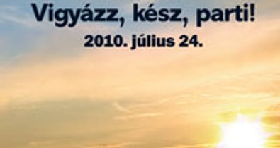 CokeClub & GLAMOUR Beach program