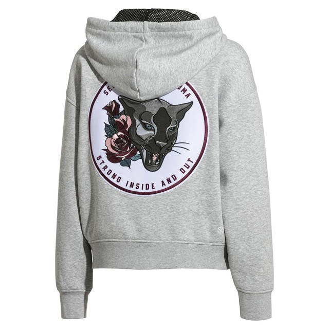 Selena Gomez az év legszexibb edzőtermi cuccában, és erősebb mint valaha