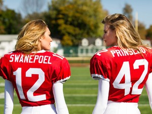 Szexi Angyalkák focimezben