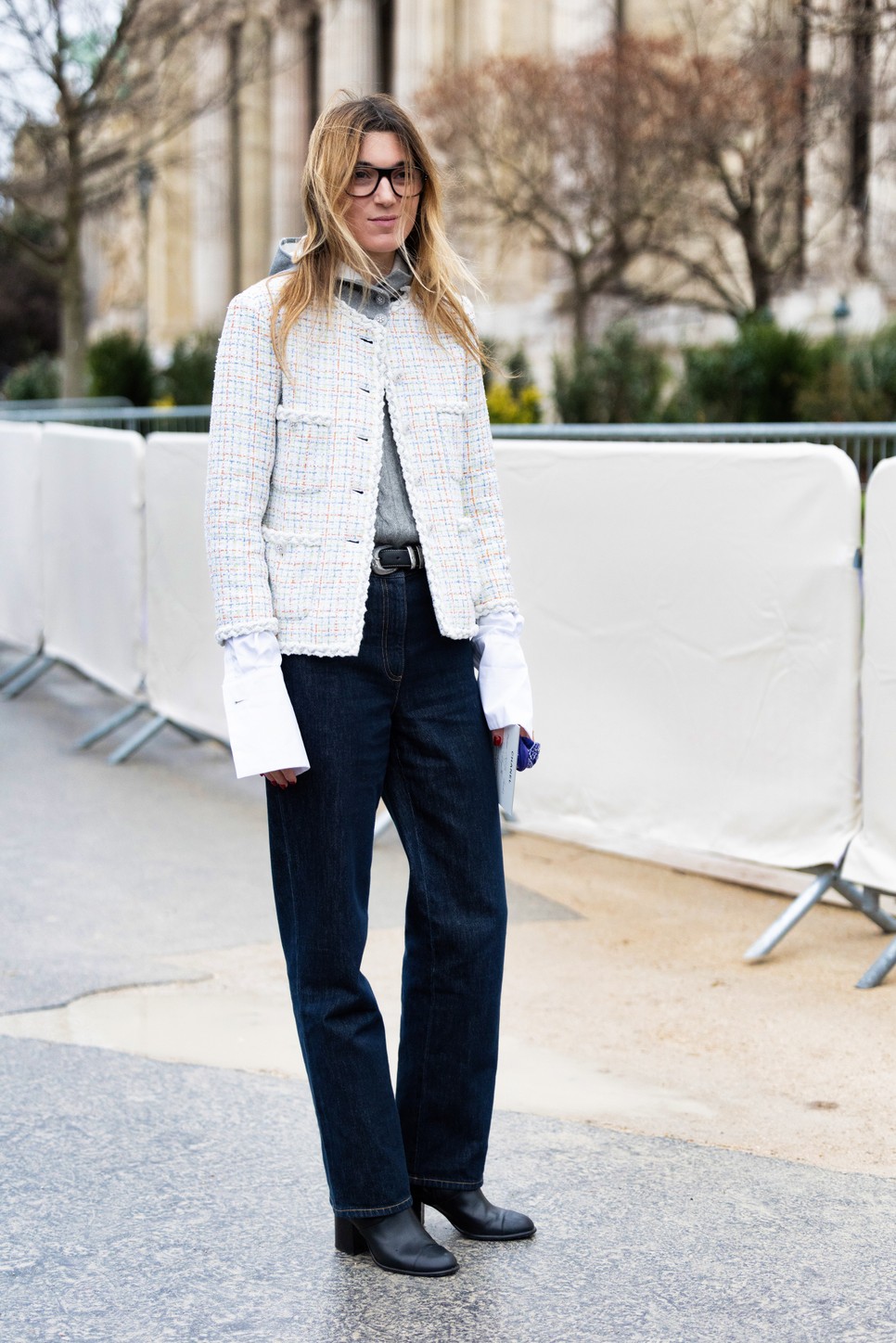 Az egyenes szárú farmer olyan sokoldalú fazon, ami a bokacsizmához is az egyik legjobb választás