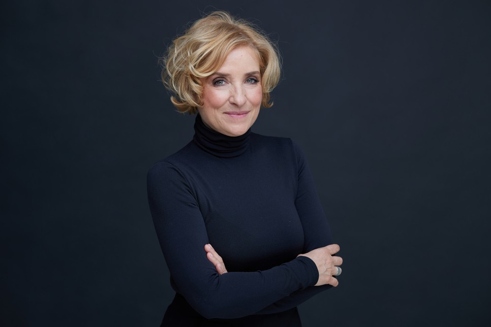 Feller Adrienne abban hisz, hogy mindenkinek a bőre tükrözi az ő lelki habitusát, és mindazt, amit örökölt a szüleitől