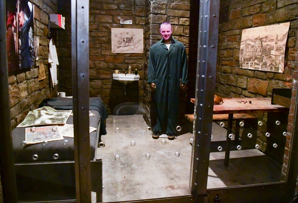 Exkluzív: a hollywoodi sztárok őrületes halloweeni partikon bukkantak fel - Mi is bejutottunk az egyikre