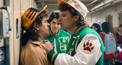 A Netflix bearanyozza a karácsonyt, ezeket a sorozatokat mind az ünnepekre kapjuk