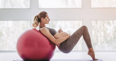 A terhesség alatt is sportolhatsz, de fontos, hogy tudatosan csináld