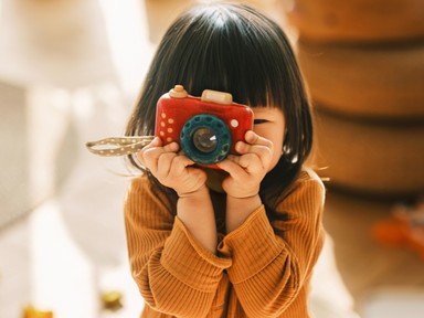 Kevesebb játék, több szabadban töltött idő – Mi teszi igazán boldoggá a gyerekeket?