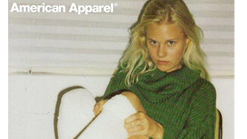 Szexuálisan provokatív kiskorú modell miatt tiltották be a divatkampányt