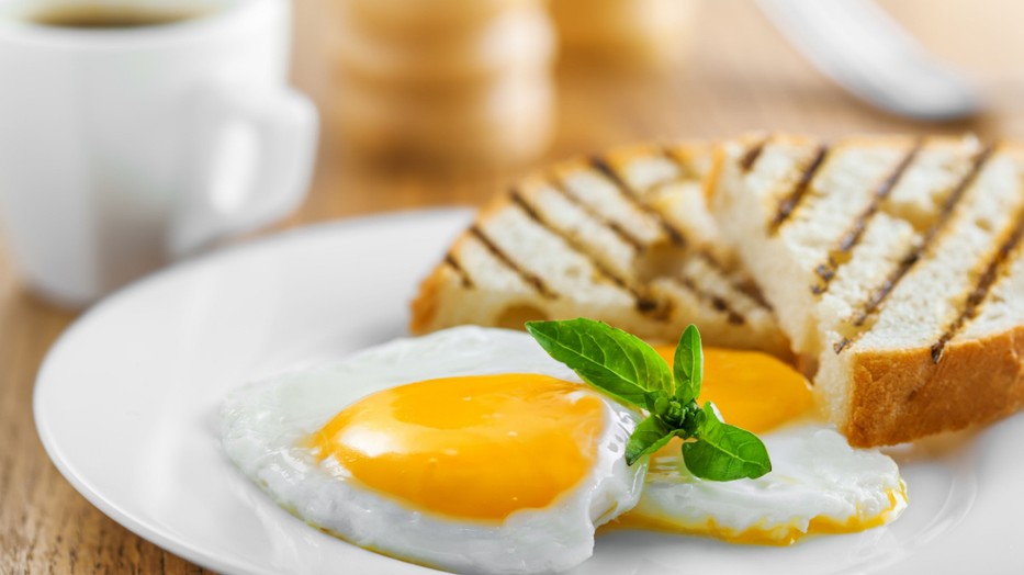 Egy isteni tükörtojás reggelire, és máris jobban indul a napod!