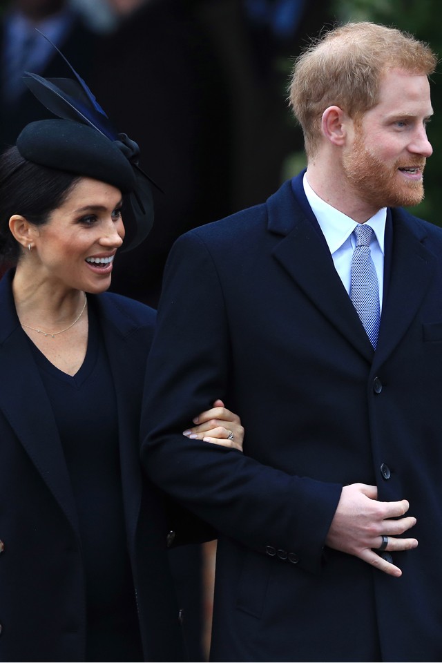 Bréking! Íme az első fotók Meghan Markle és Harry herceg gyönyörű babájáról