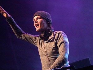 Milliók imádata sem tudta feledtetni Avicii-vel, hogy nem a saját életét éli