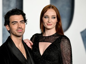 Kiderült, mi lesz Sophie Turner és Joe Jonas gyerekeinek sorsa