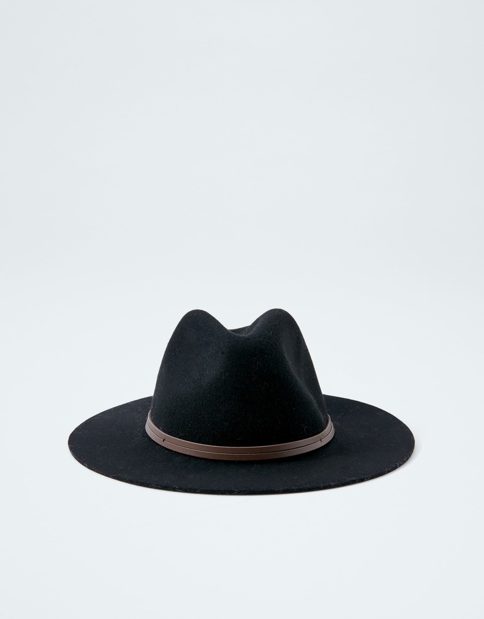 Jenna Dewan szettje tökéletes inspiráció ezekre az esős napokra