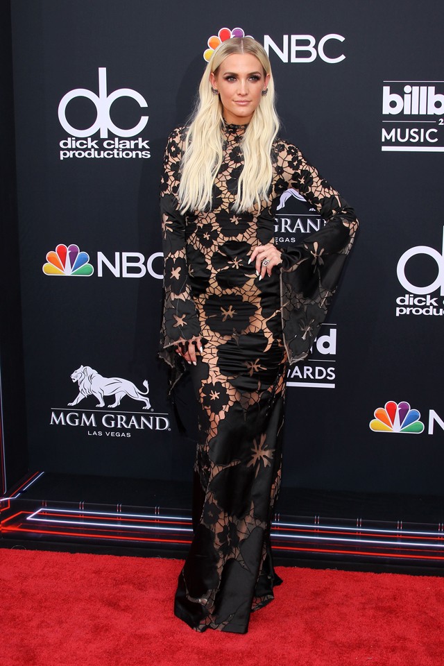 Ashlee Simpson az éj királynője volt a Billboard gálán