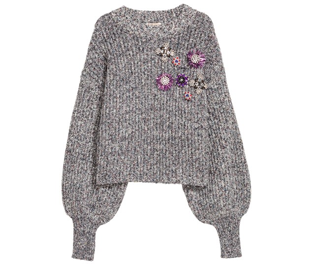 A romantikus, a vagány és a modern ellenállhatatlan keveréke ez a pulóver. A kedvenc darabod lesz! 14 990 Ft (20% kedvezmény a GLAMOUR-napokon 11 992 Ft)