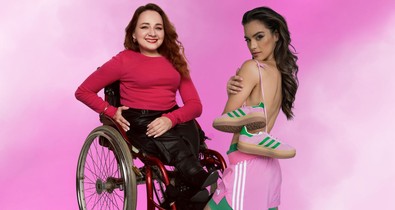 Gelencsér Timi kipróbálta, milyen kerekesszékben sportolni - Nézd meg a GLAMOUR Székfoglaló videósorozat első részét