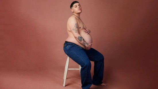 „Terhes transznemű férfi vagyok, és létezem”