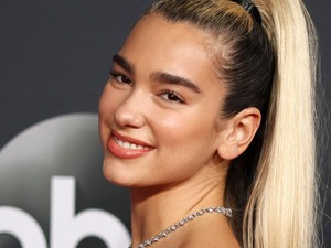 Dua Lipa őszintén beszélt a szorongásról: már nem ő kezeli a saját Instagram oldalát