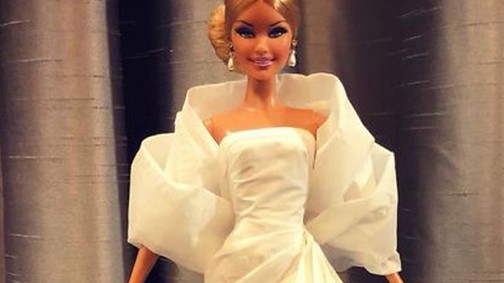 Ezek a Barbie-ruhák vécépapírból készülnek, de olyan gyönyörűek, hogy el sem hiszed!