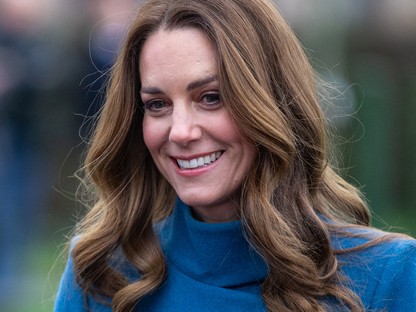 Katalin hercegné felvonultatta elképesztő kabátgyűjteményét 