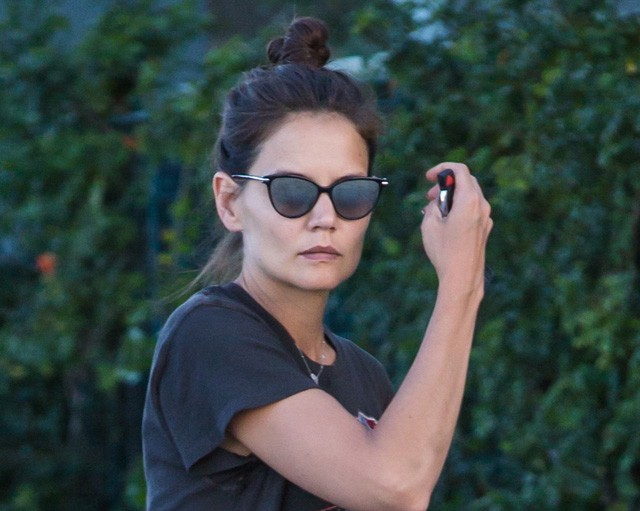 katie holmes, metallica, zenekaros póló, metálos póló, póló