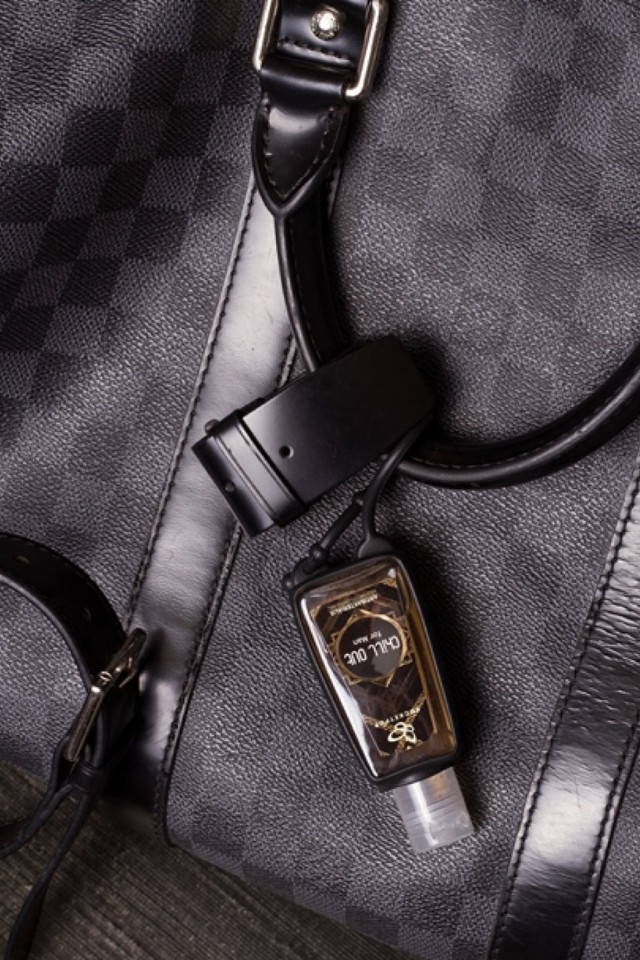 A legújabb fertőtlenítő zselé nem csak tisztít, de a kedvenc táskadíszeddé is válhat