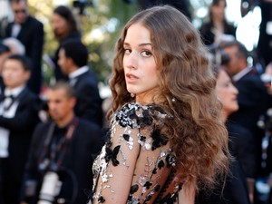 Húúú, a magyar színésznő cannes-i belépője ultraszexi