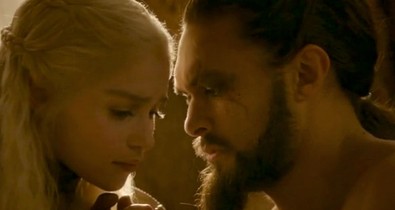 Na ne! Az Oscar estéjén Daenerys újra odabújt Khal Drogóhoz