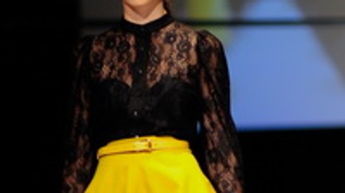 Tóth Bori divatbemutató - a profizmus diszkrét bája