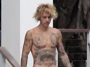 Nem hiszed el, kivel jár Justin Bieber MEGINT