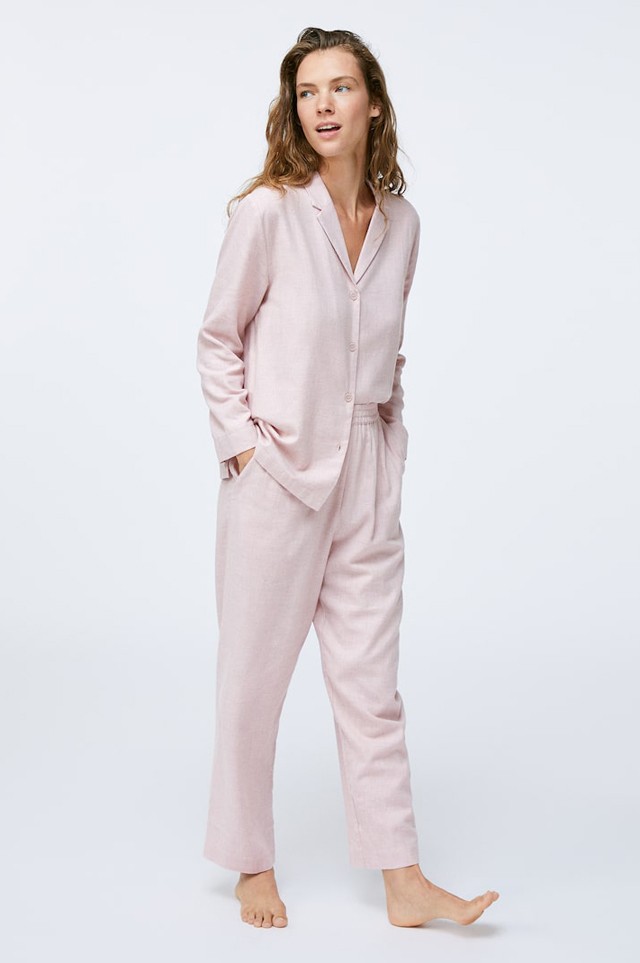 Pasztell blúz OYSHO 8995 Ft