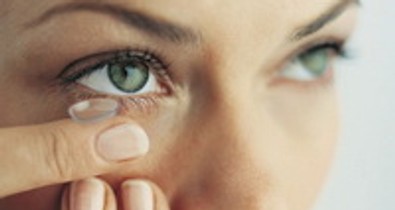 Kilenc nyári tanács kontaktlencsét viselőknek