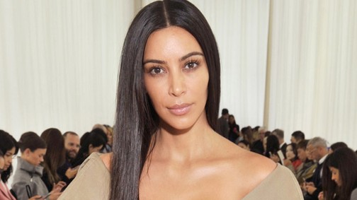 Felrobbant az Instagram Kim Kardashian új posztjától, nem is csoda