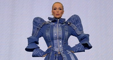 Köllő Babett páncélban jelent meg a Sztárban sztár leszek! adásában