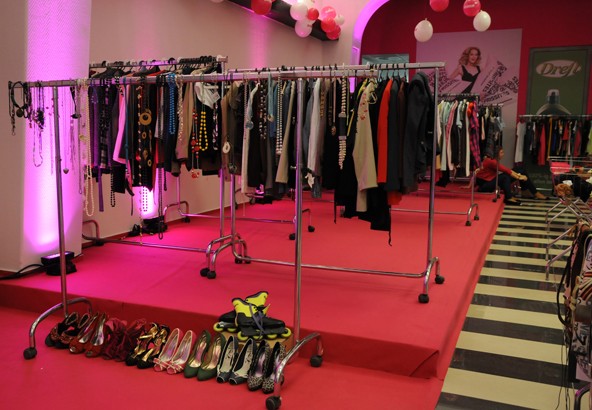 Rengeteg ruha és kiegészítő várta a látogatókat 