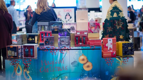 Karácsonyi bevásárlás a reptéren? Próbáld ki!