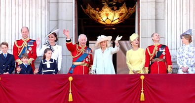 Veszélybe került az angol királyi család jövője, akár a brit monarchia bukását is okozhatja az Epstein ügy egy képviselő szerint