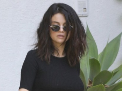 Júú, láttad már Selena Gomez SZUPERCUKI kutyáját?