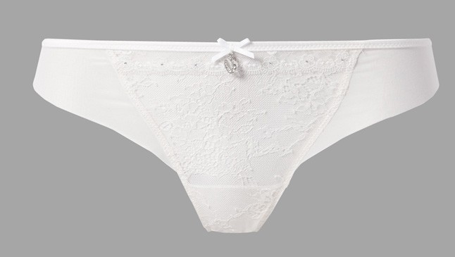 Kimondod az igent? És mit viselsz az esküvői ruha alatt?