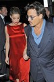 Johnny Depp & Amber Heard. A színészek 2013 elején még mással voltak kapcsolatban, tavaszra viszont már egy párt alkottak. Azóta Amber az év nagy részét Johnny-val és gyerekeivel töltötte.