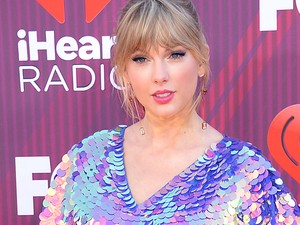 Taylor Swift bebizonyította, hogy még mindig neki van a legjobb lába