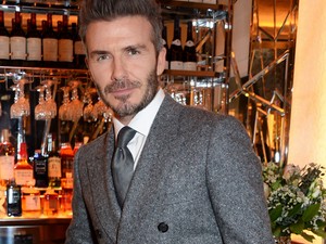 Sajnáljuk, de David Beckham még 70 évesen is jó pasi lesz