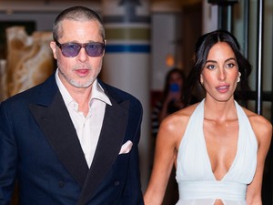 Testbeszédszakértő leplezte le Brad Pittet és barátnőjét: senki másnak nem tűnt fel, amit kiszúrt a gesztusaikban