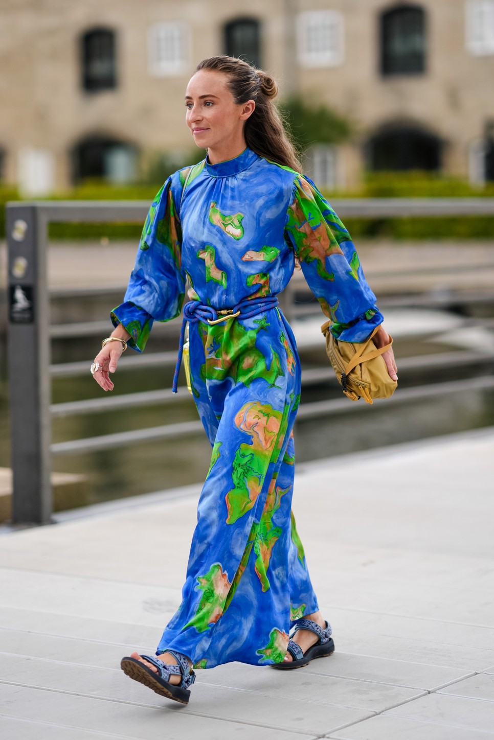 Itt a bizonyíték, hogy a túraszandál nem csak kényelmes, divatos is