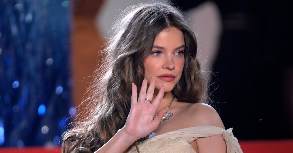 Úgy köszöntötték fel barátai Palvin Barbarát a születésnapján, ahogy arra minden anya vágyik